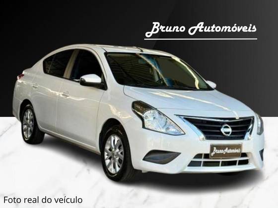 NISSAN VERSA 1.6 16V FLEXSTART SV 4P XTRONIC NISSAN VERSA 1.6 16V FLEXSTART SV 4P XTRONIC